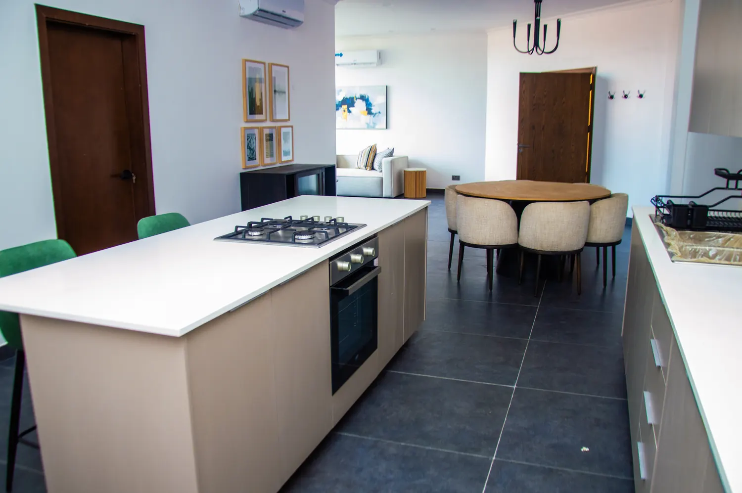 Three bedroom apartment, photo 10